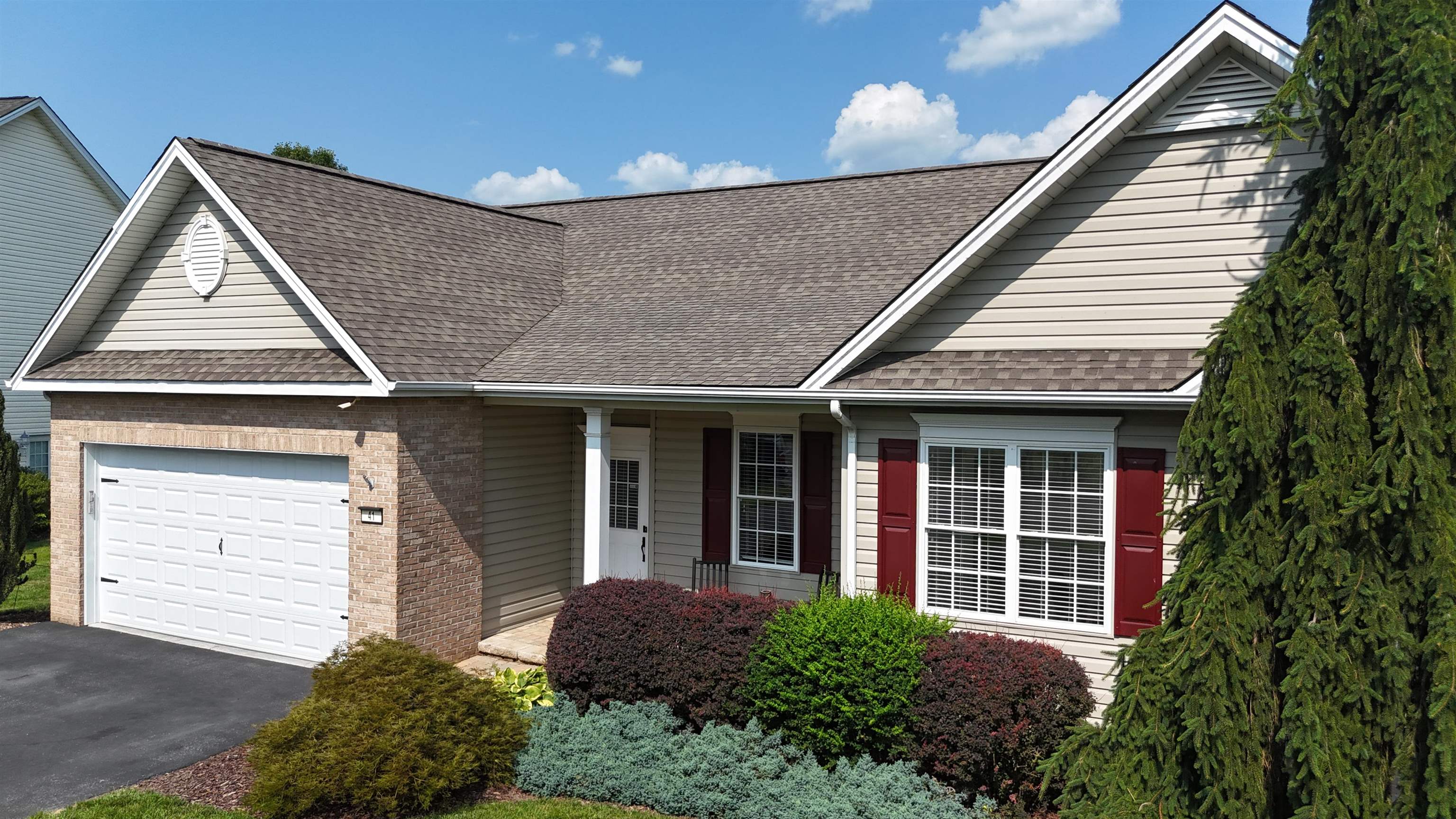41 CAMBRIDGE CIR