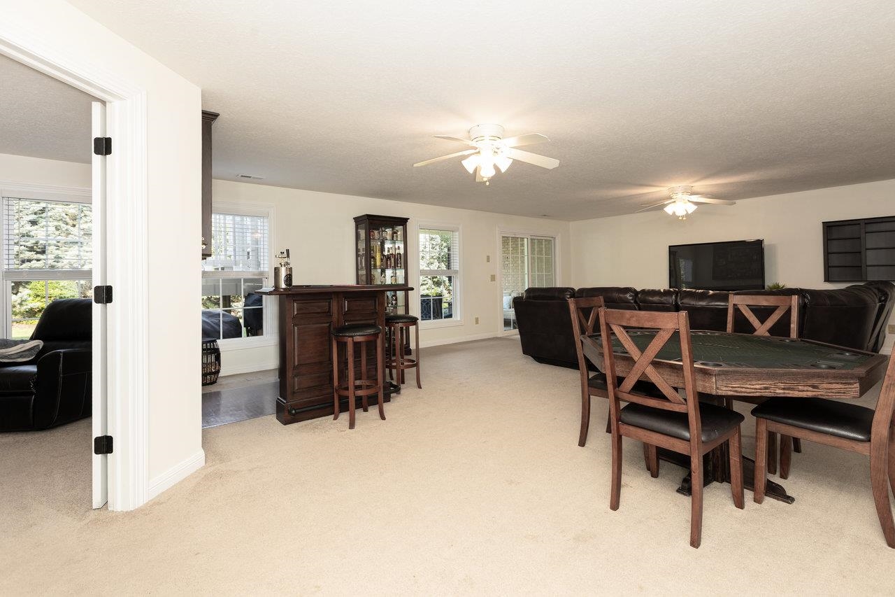 41 CAMBRIDGE CIR