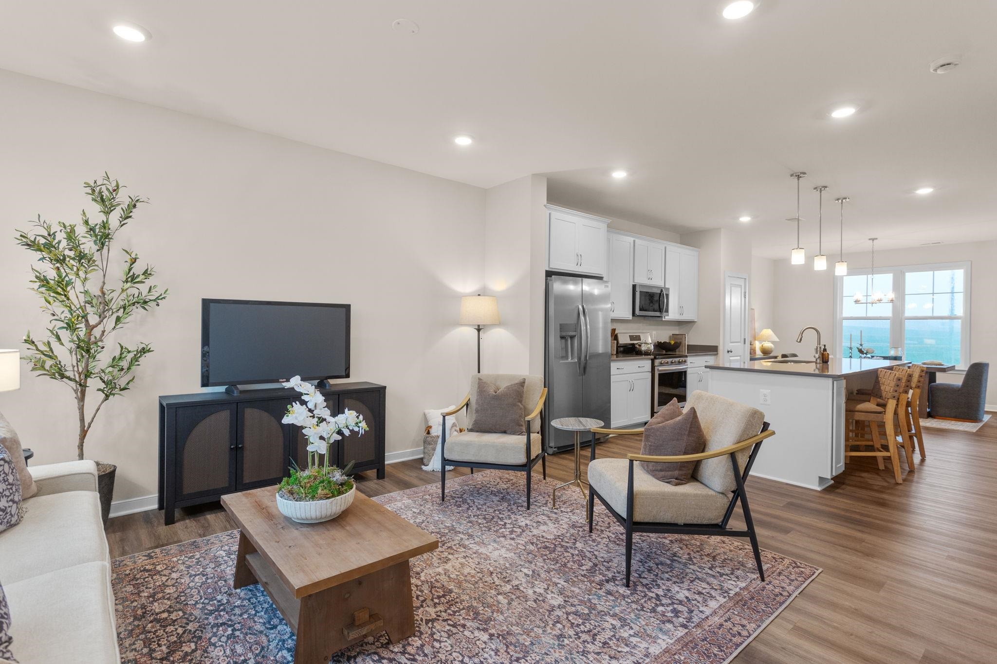 106 SCARLET MAPLE LN Unit: 126