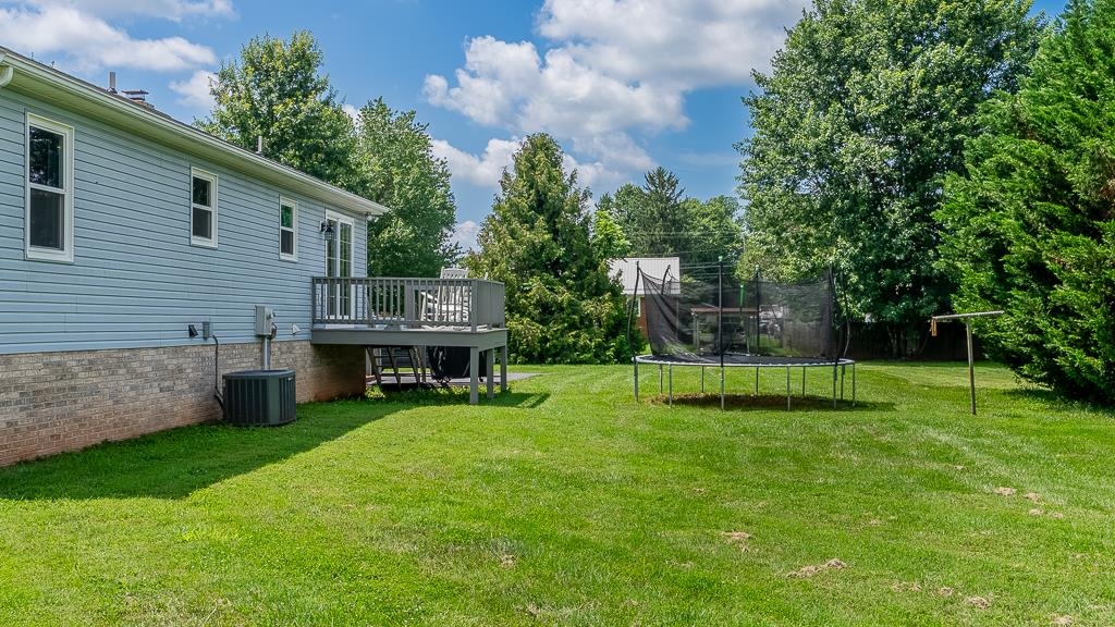 405 N RIVER RD Unit: A