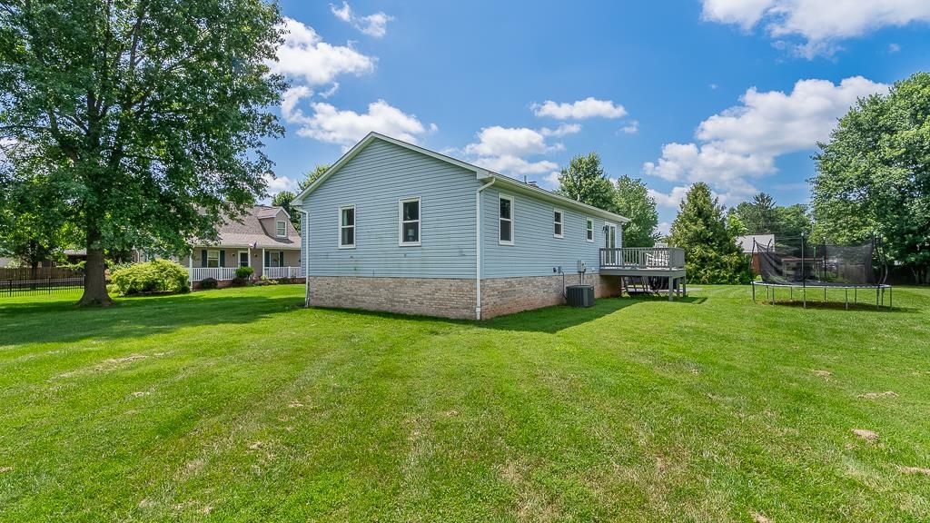 405 N RIVER RD Unit: A