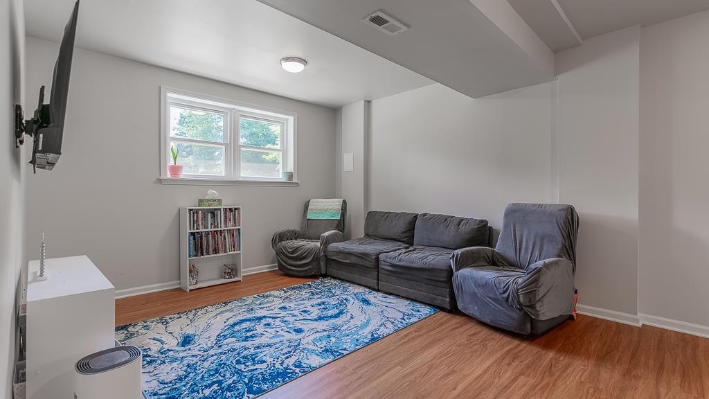 405 N RIVER RD Unit: A