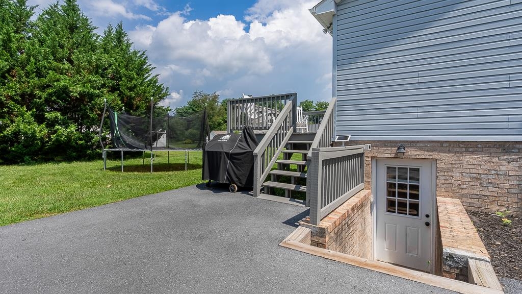 405 N RIVER RD Unit: A