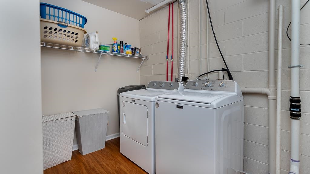 405 N RIVER RD Unit: A