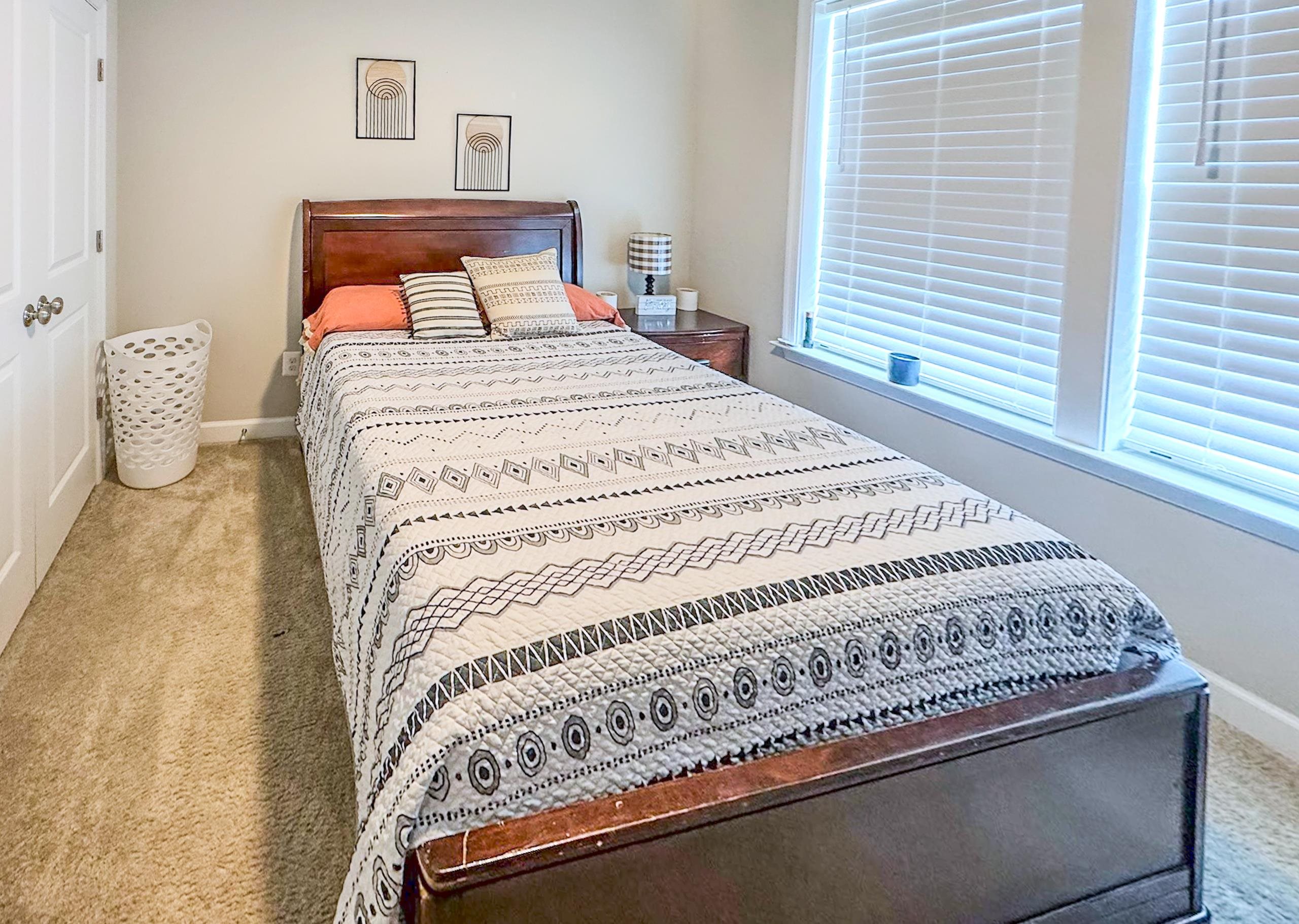 3406 CHARLESTON BLVD