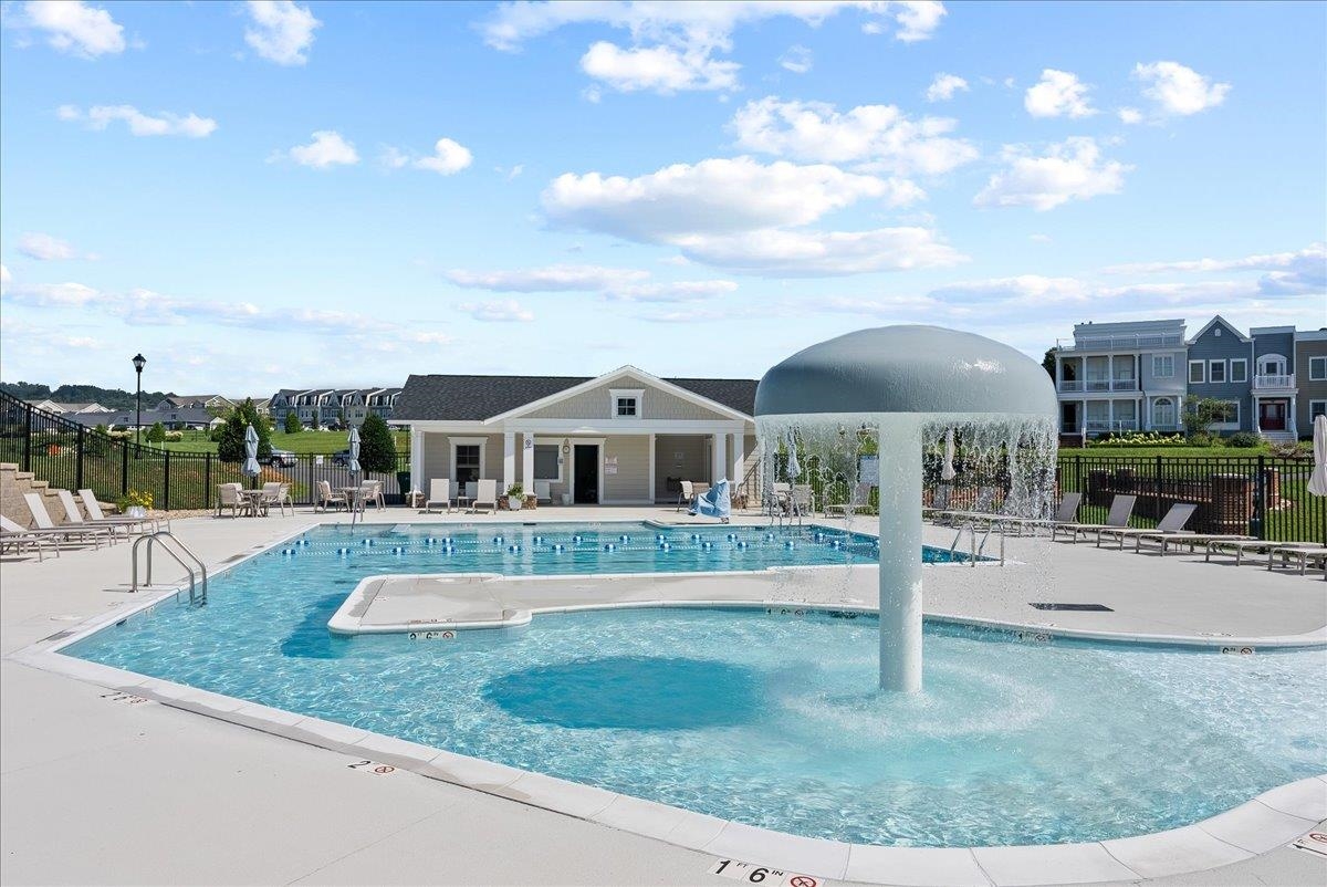 3406 CHARLESTON BLVD