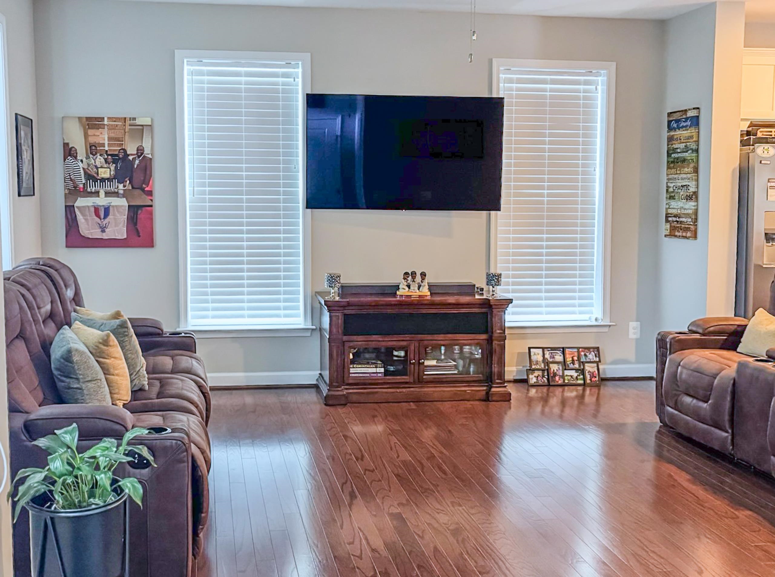 3406 CHARLESTON BLVD