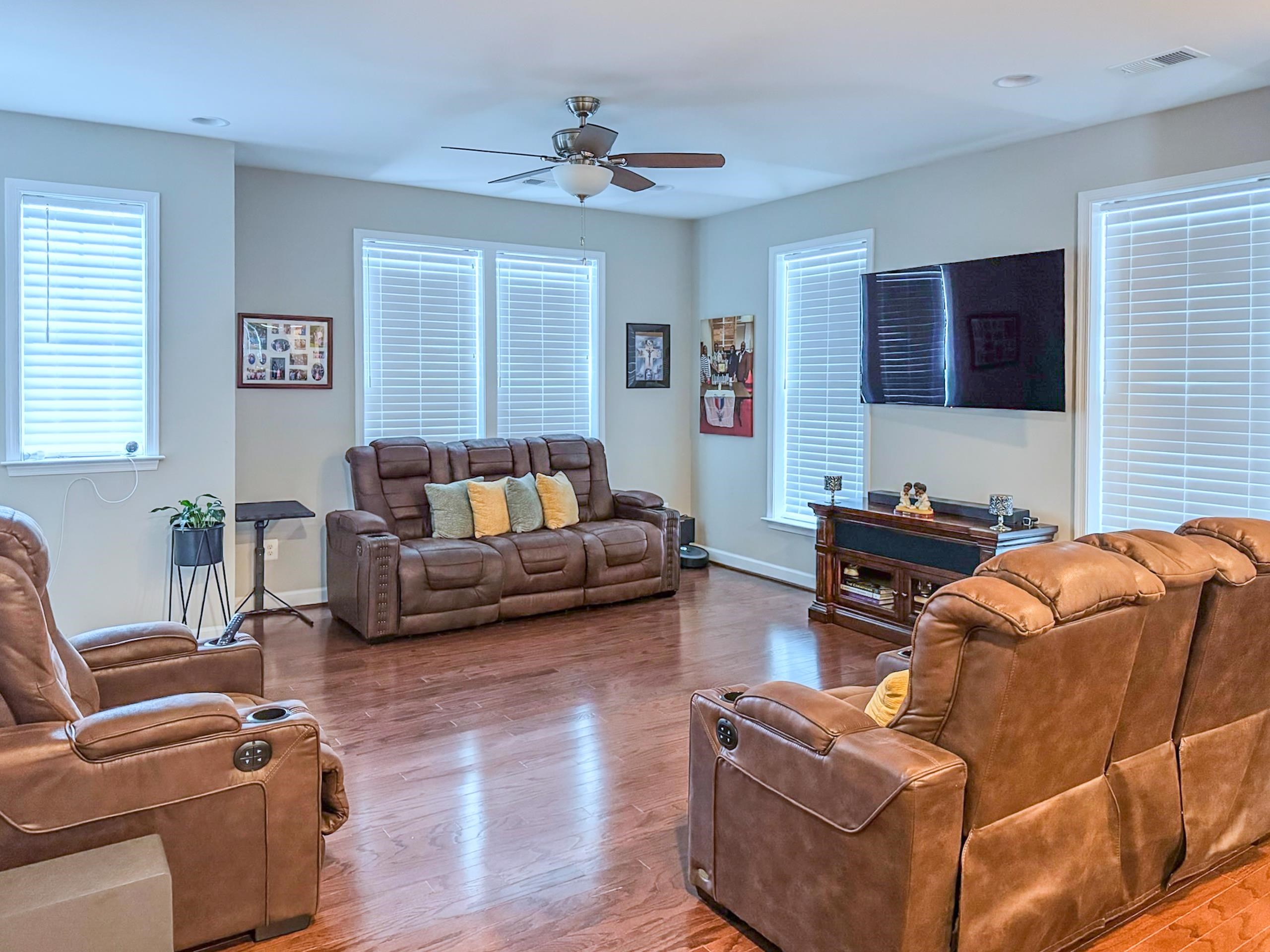 3406 CHARLESTON BLVD