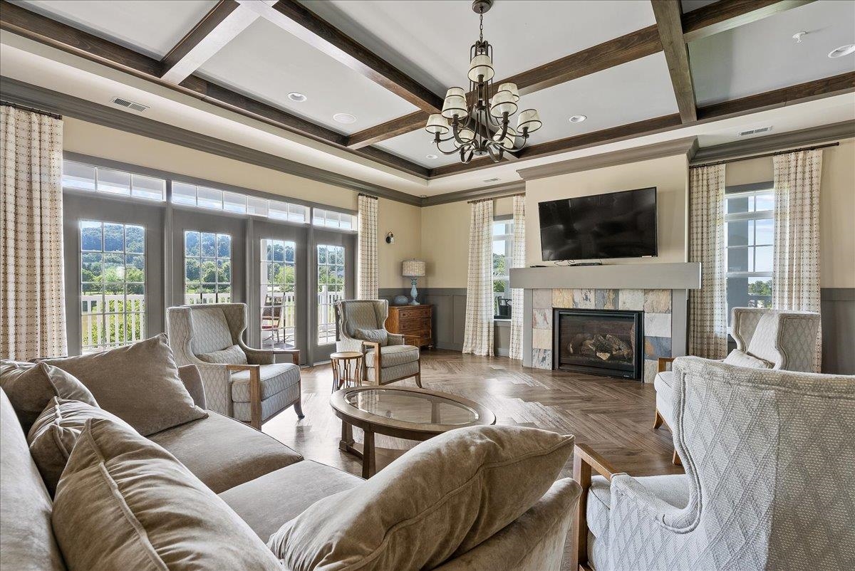 3406 CHARLESTON BLVD