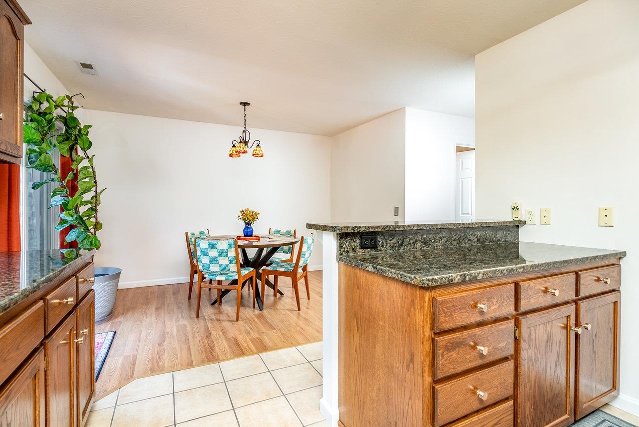 293 EMERALD DR