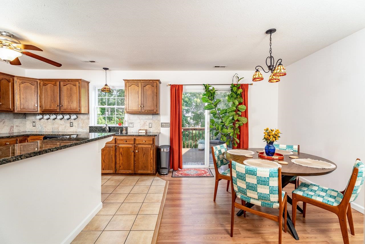 293 EMERALD DR
