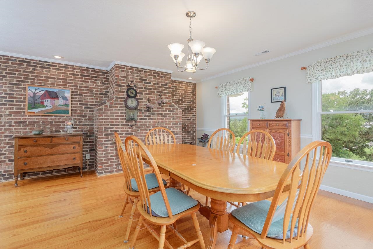 5566 BRIERY BRANCH RD