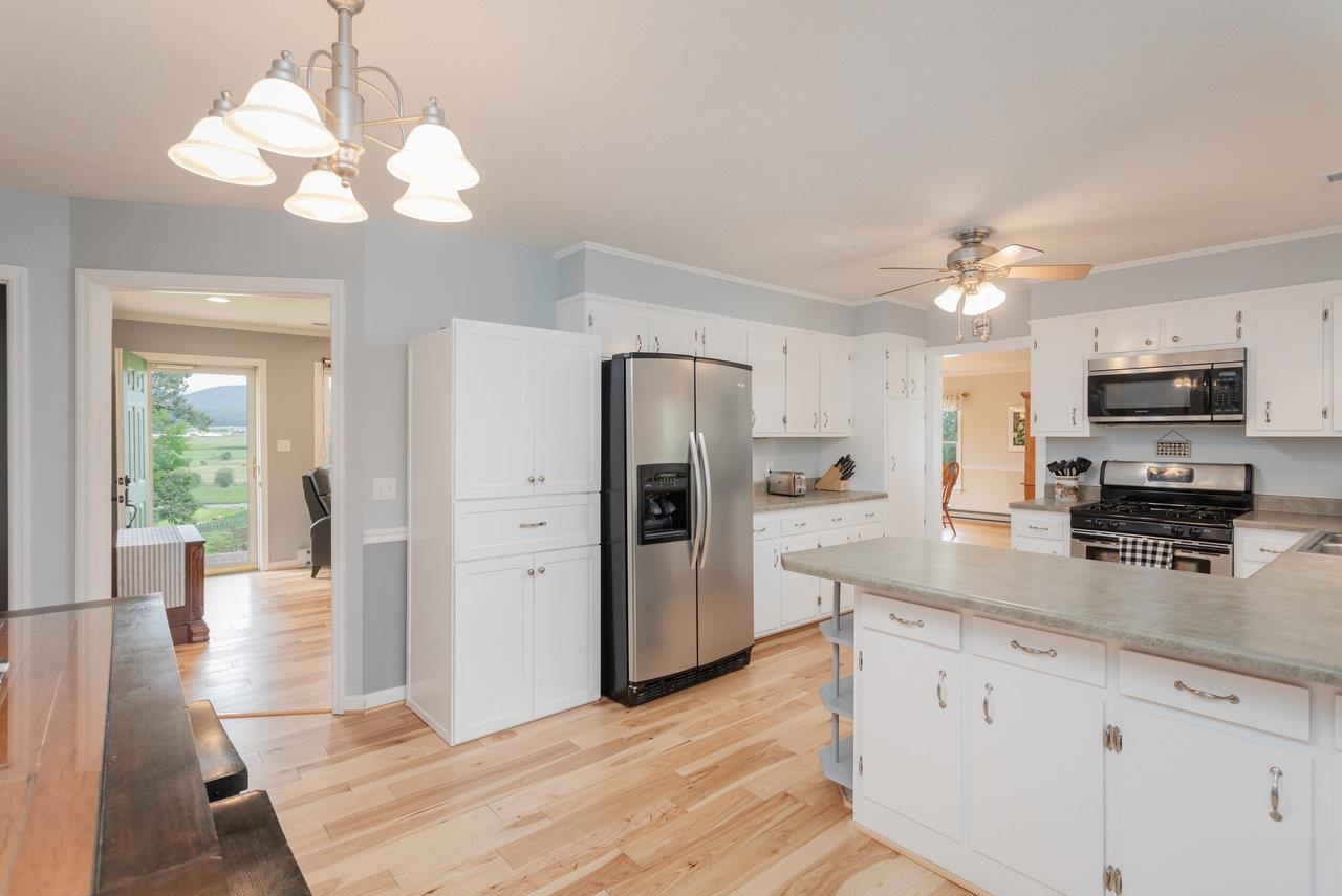 5566 BRIERY BRANCH RD