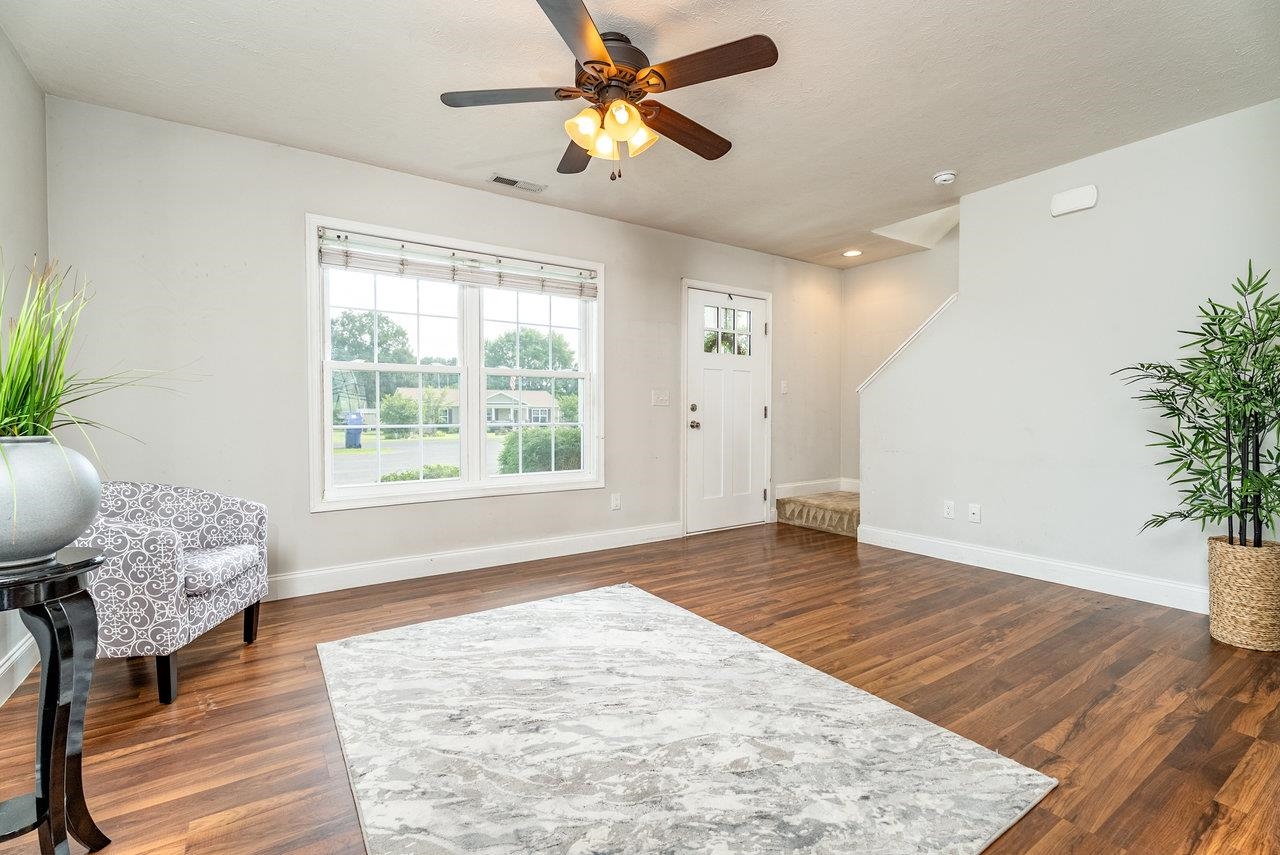 207 15TH ST Unit: A