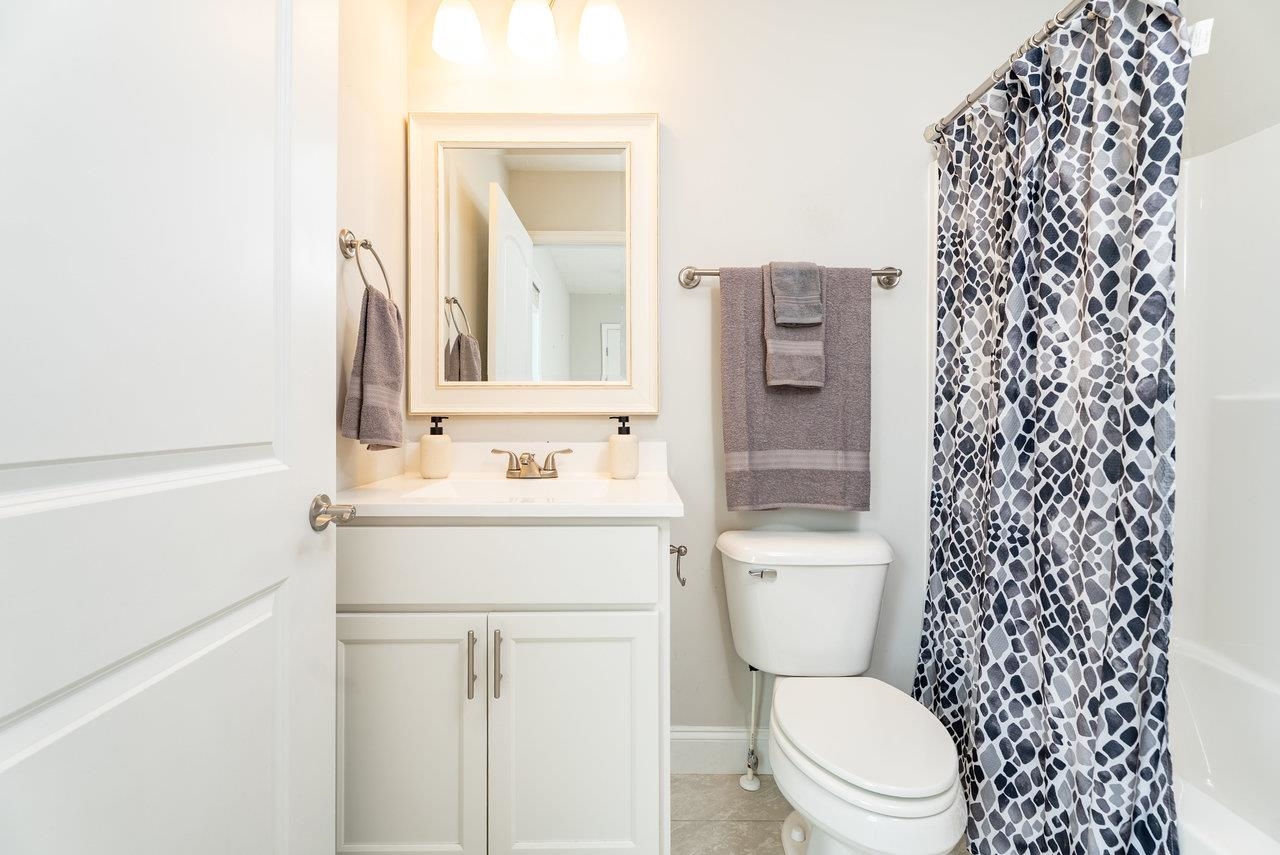 207 15TH ST Unit: A