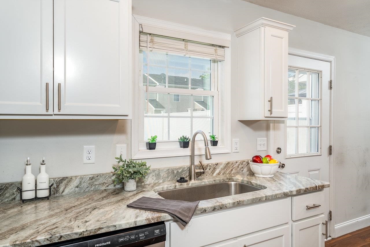 207 15TH ST Unit: A