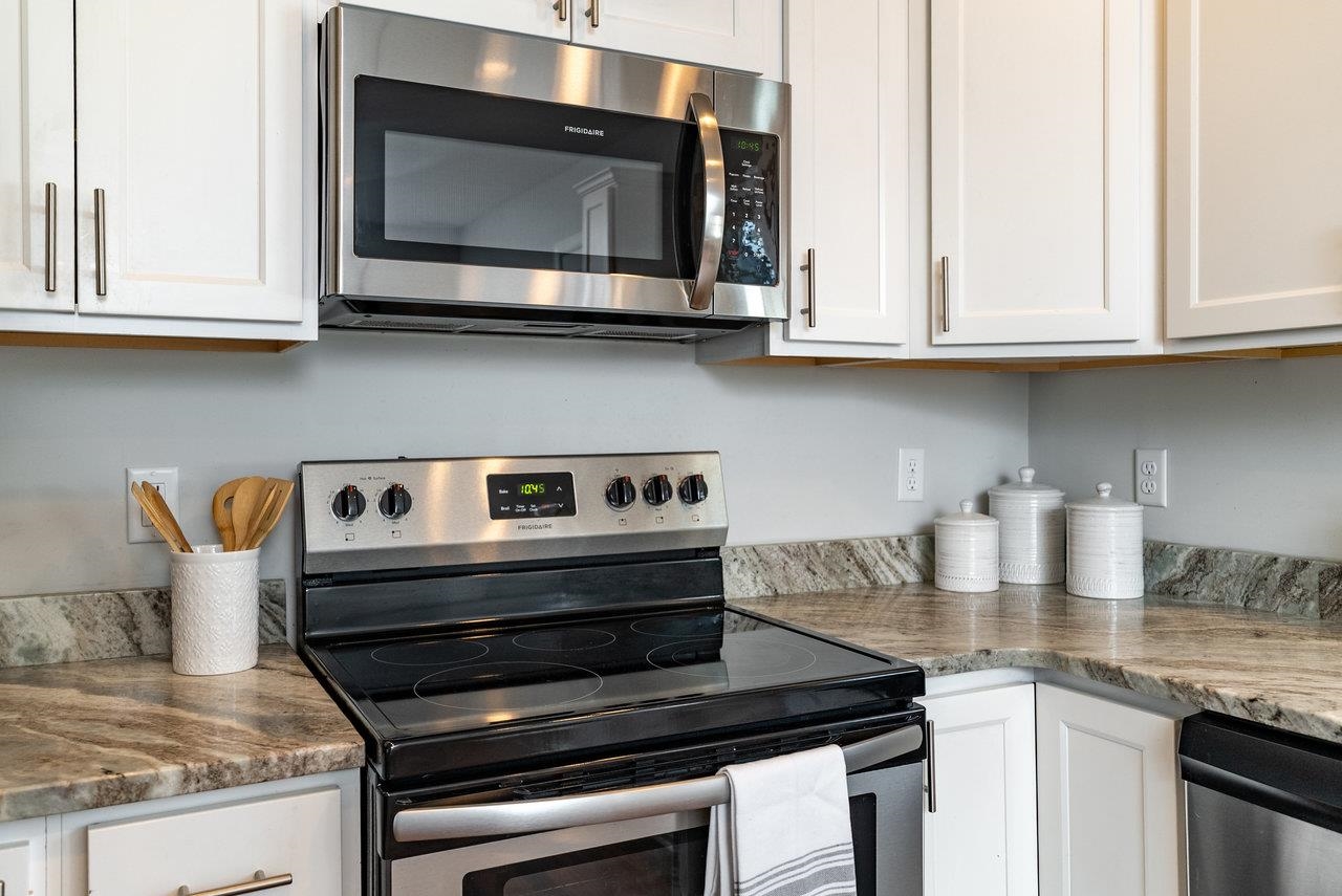 207 15TH ST Unit: A