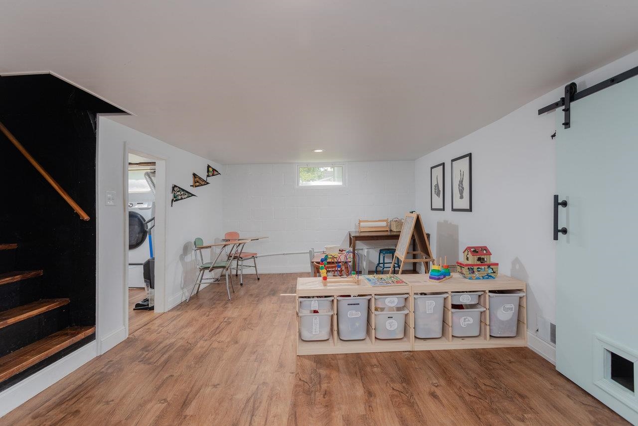 853 OLD FURNACE RD