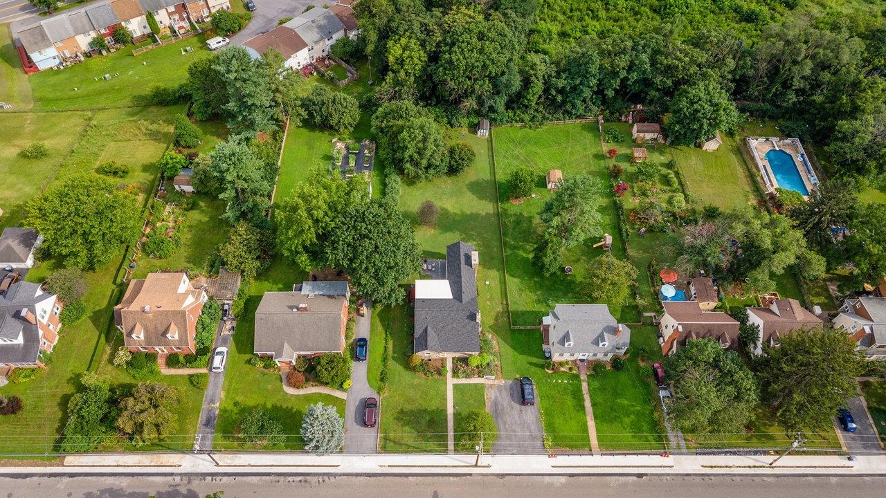 853 OLD FURNACE RD