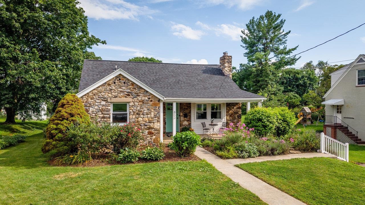 853 OLD FURNACE RD