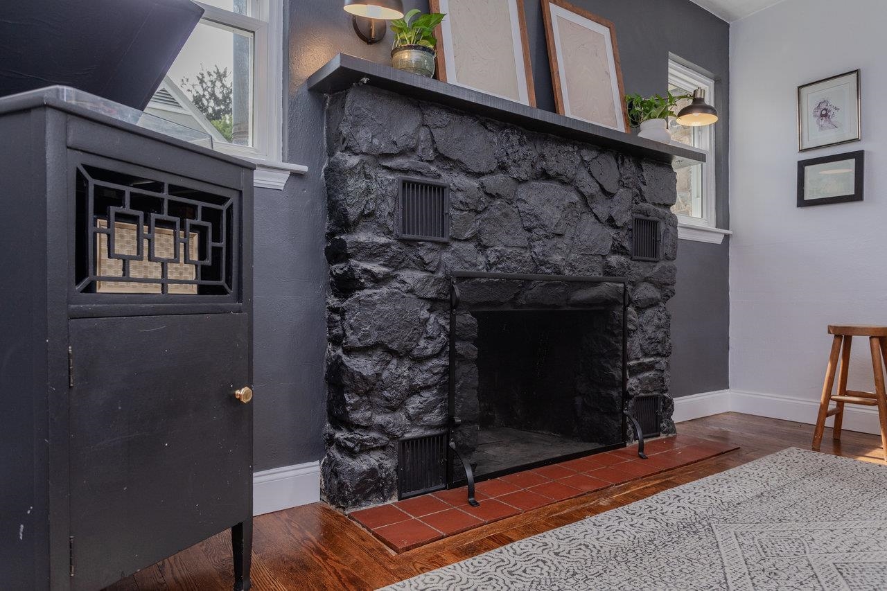 853 OLD FURNACE RD