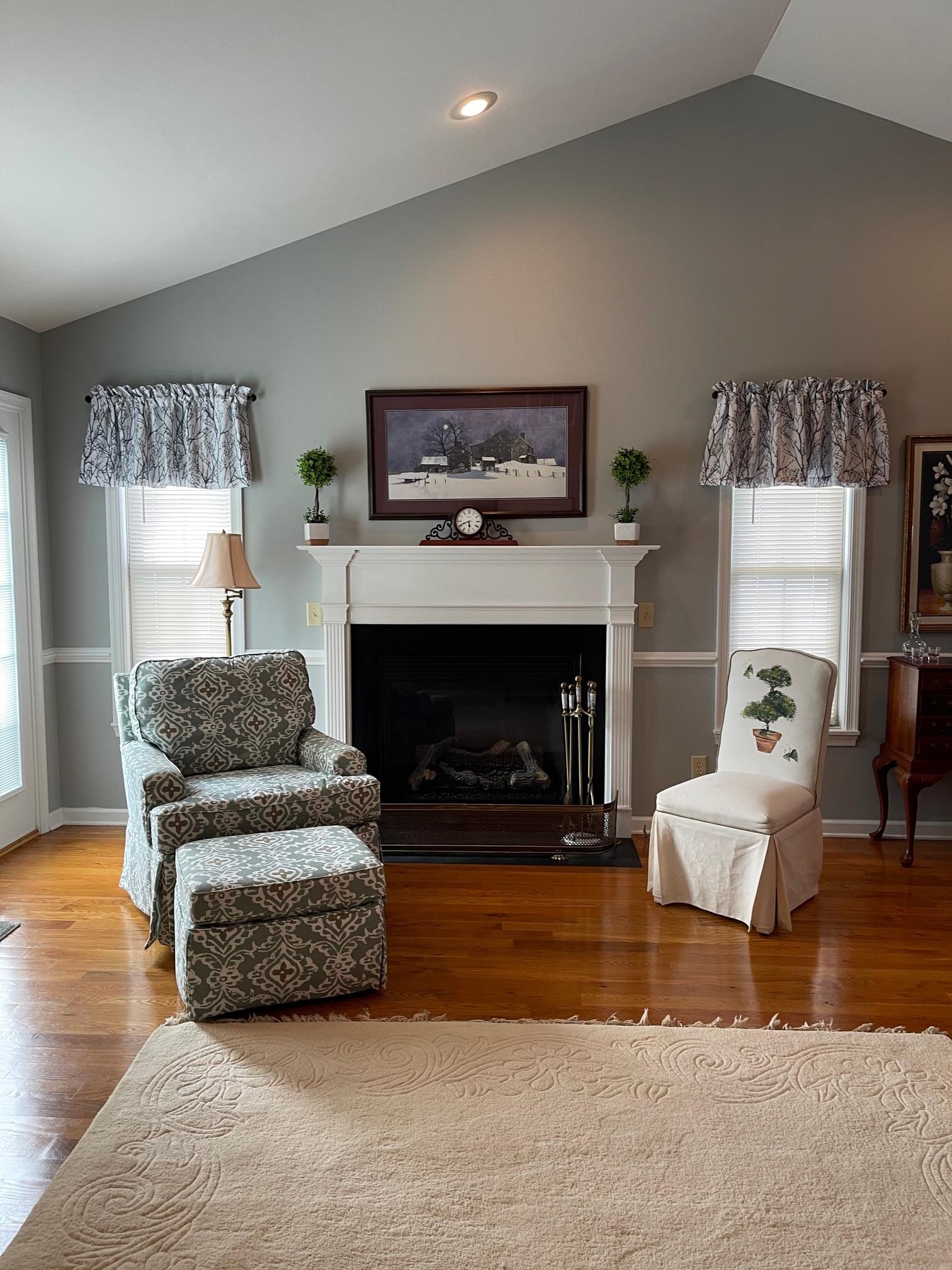 2260 LAKE TERRACE DR