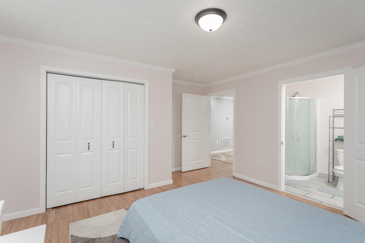 3232 WINDY HEIGHTS LN