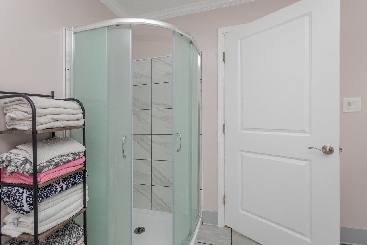 3232 WINDY HEIGHTS LN