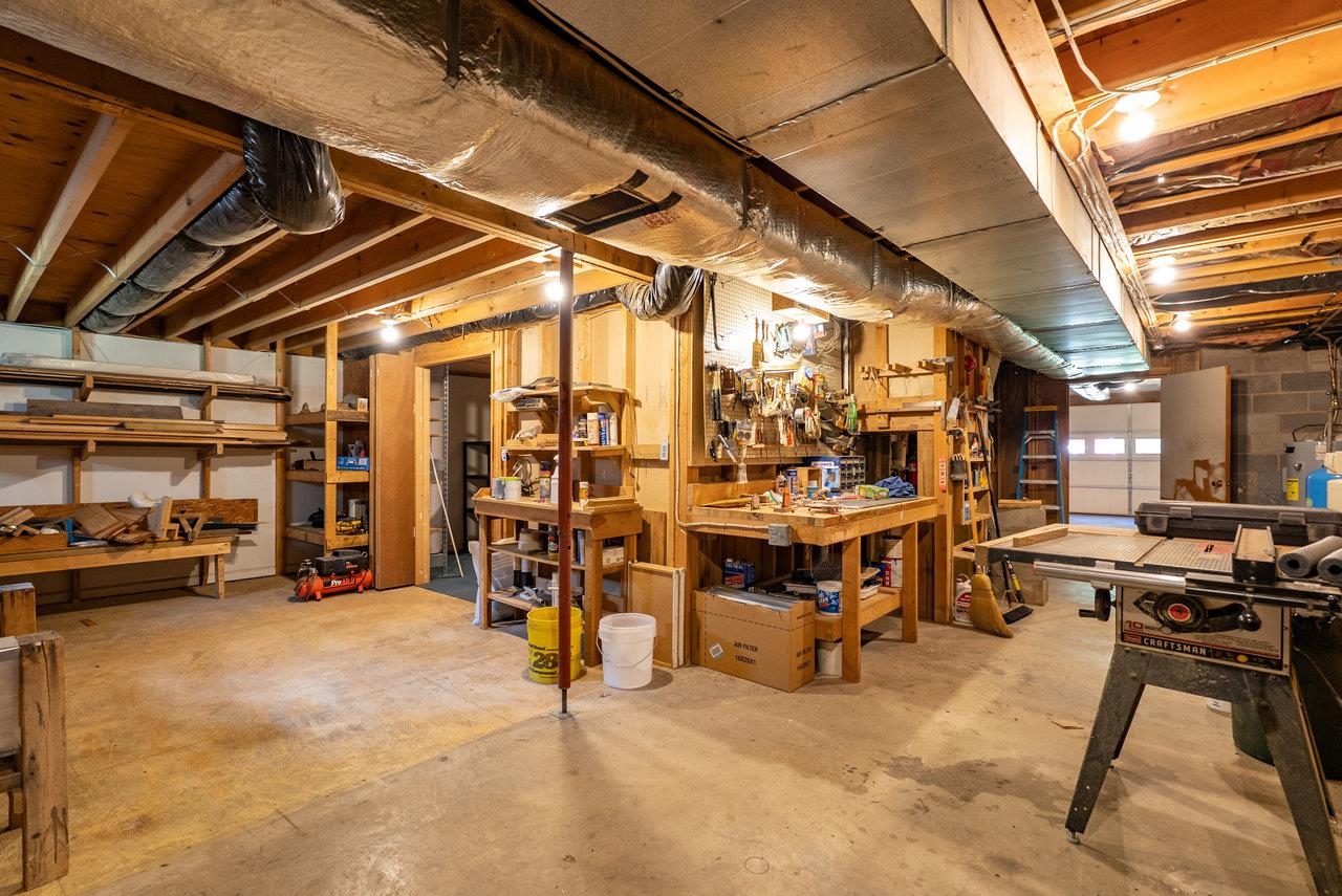 18300 MOUNTAIN VALLEY RD