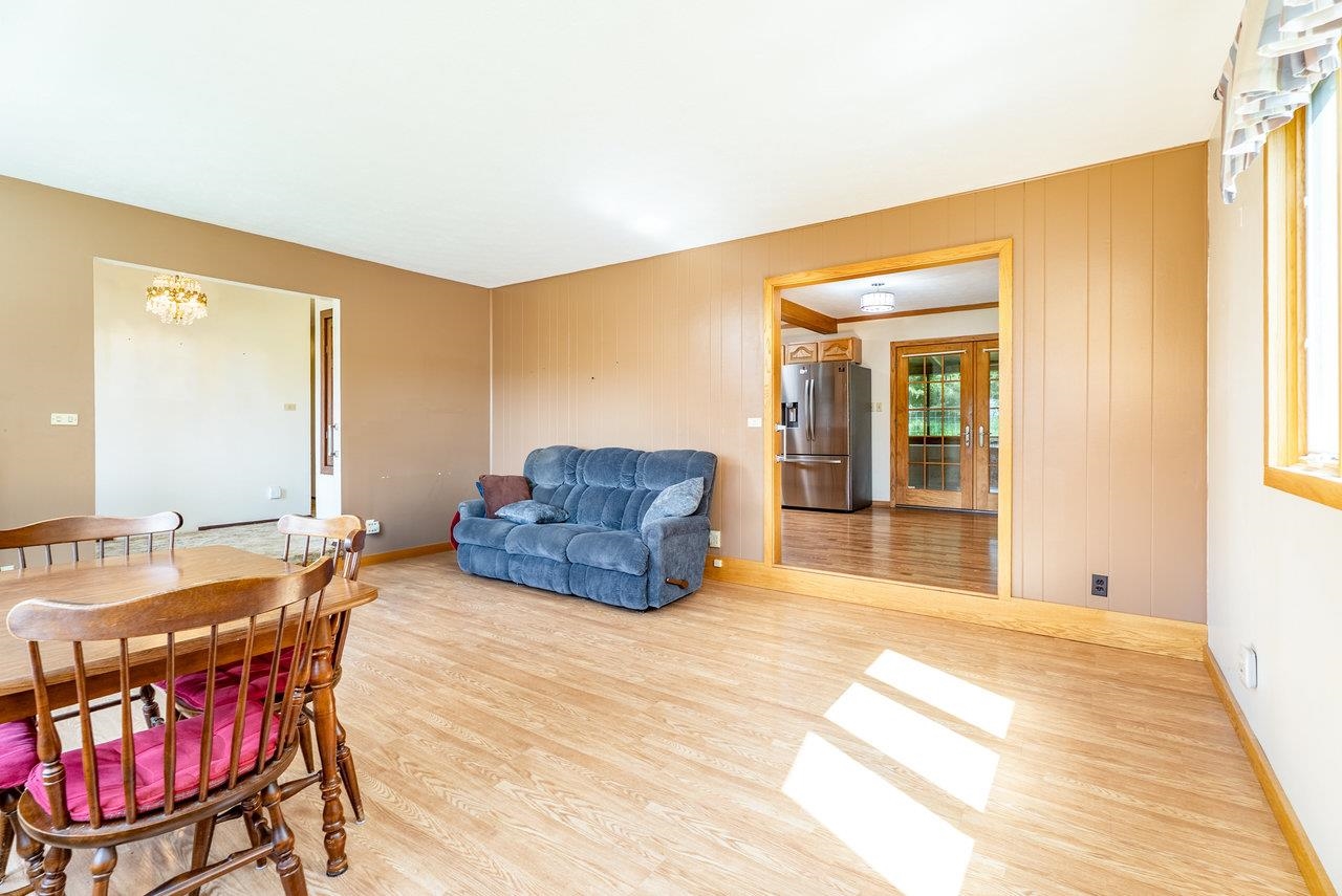 18300 MOUNTAIN VALLEY RD