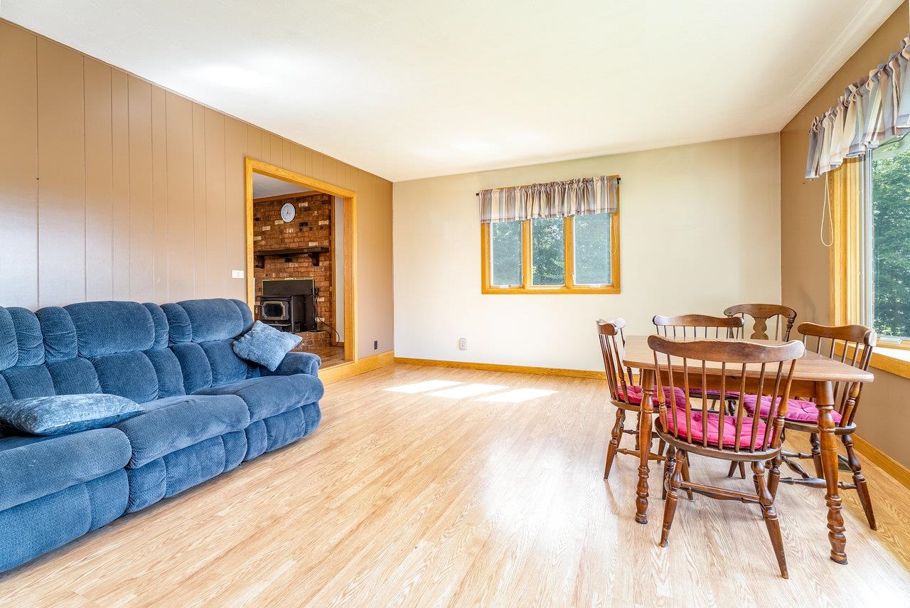 18300 MOUNTAIN VALLEY RD