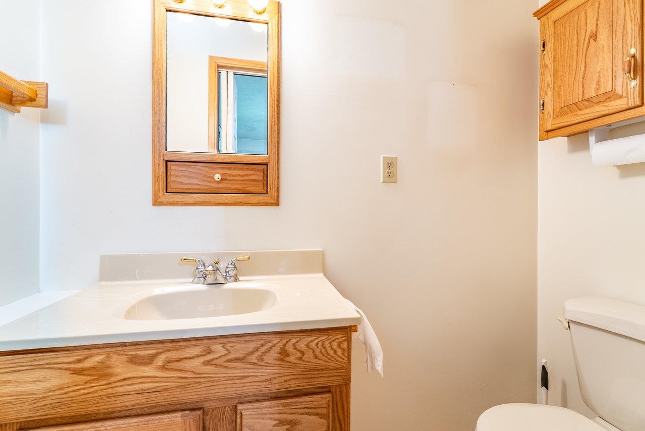 18300 MOUNTAIN VALLEY RD