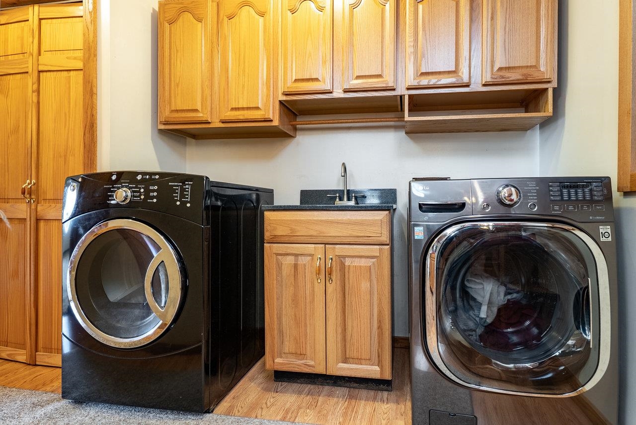 18300 MOUNTAIN VALLEY RD