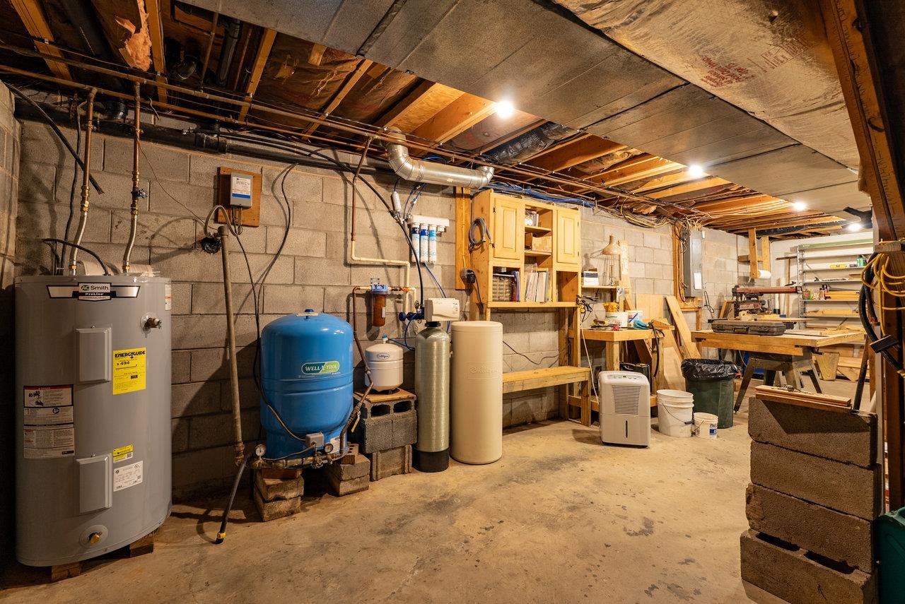 18300 MOUNTAIN VALLEY RD