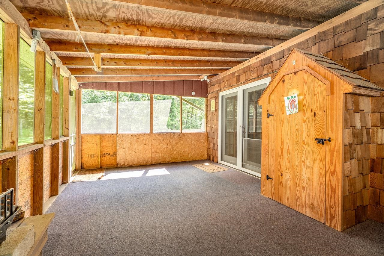 18300 MOUNTAIN VALLEY RD