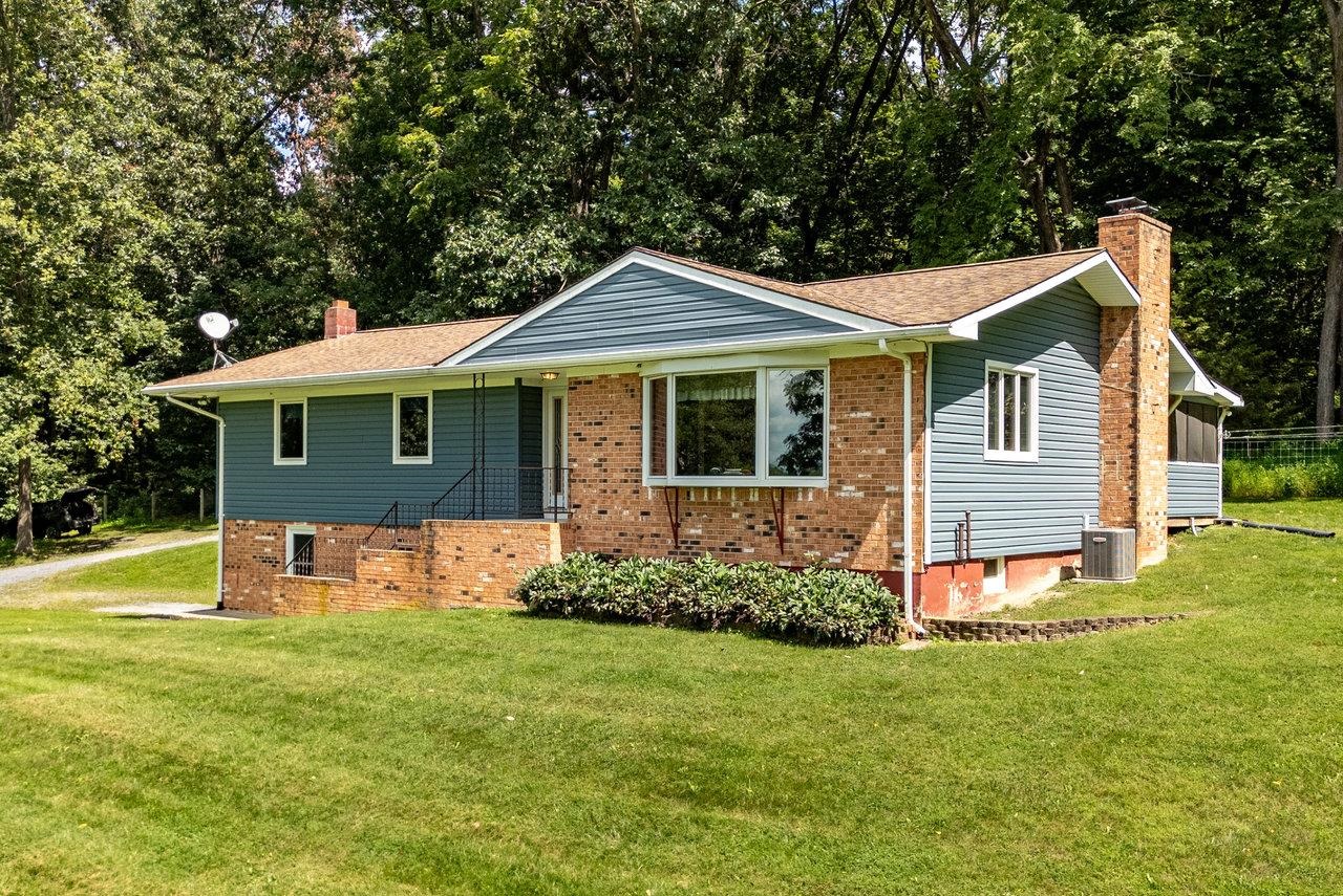 18300 MOUNTAIN VALLEY RD