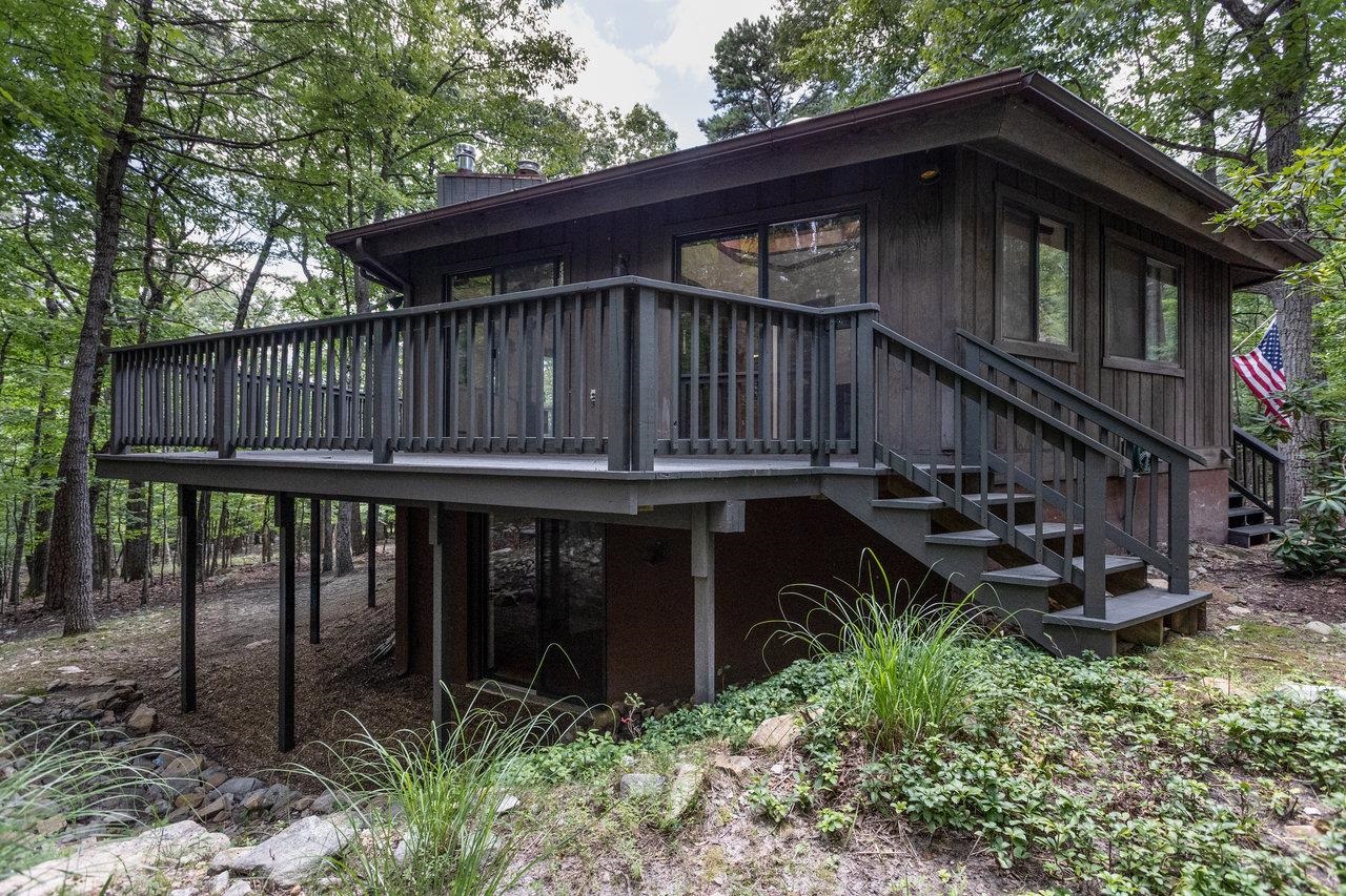 130 CONGERS LN