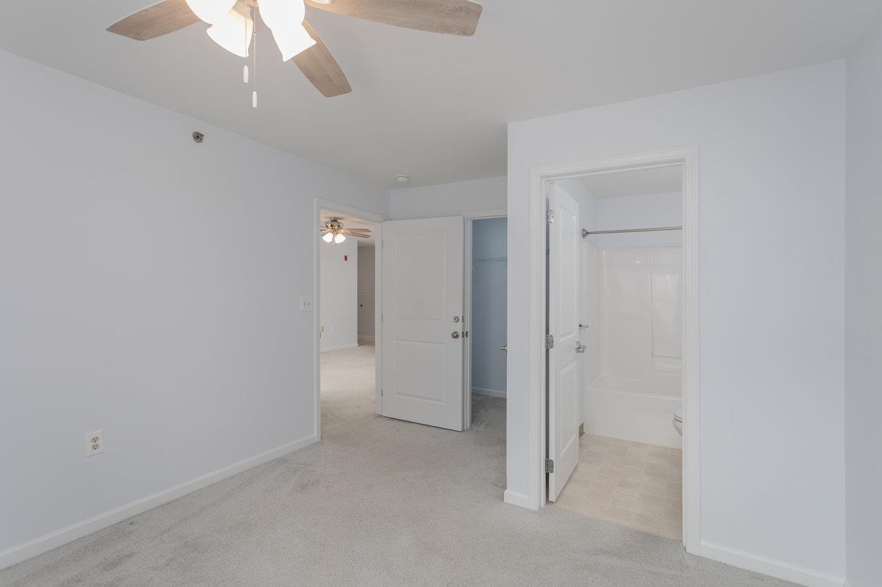 510 DAVIS MILLS DR Unit: 202