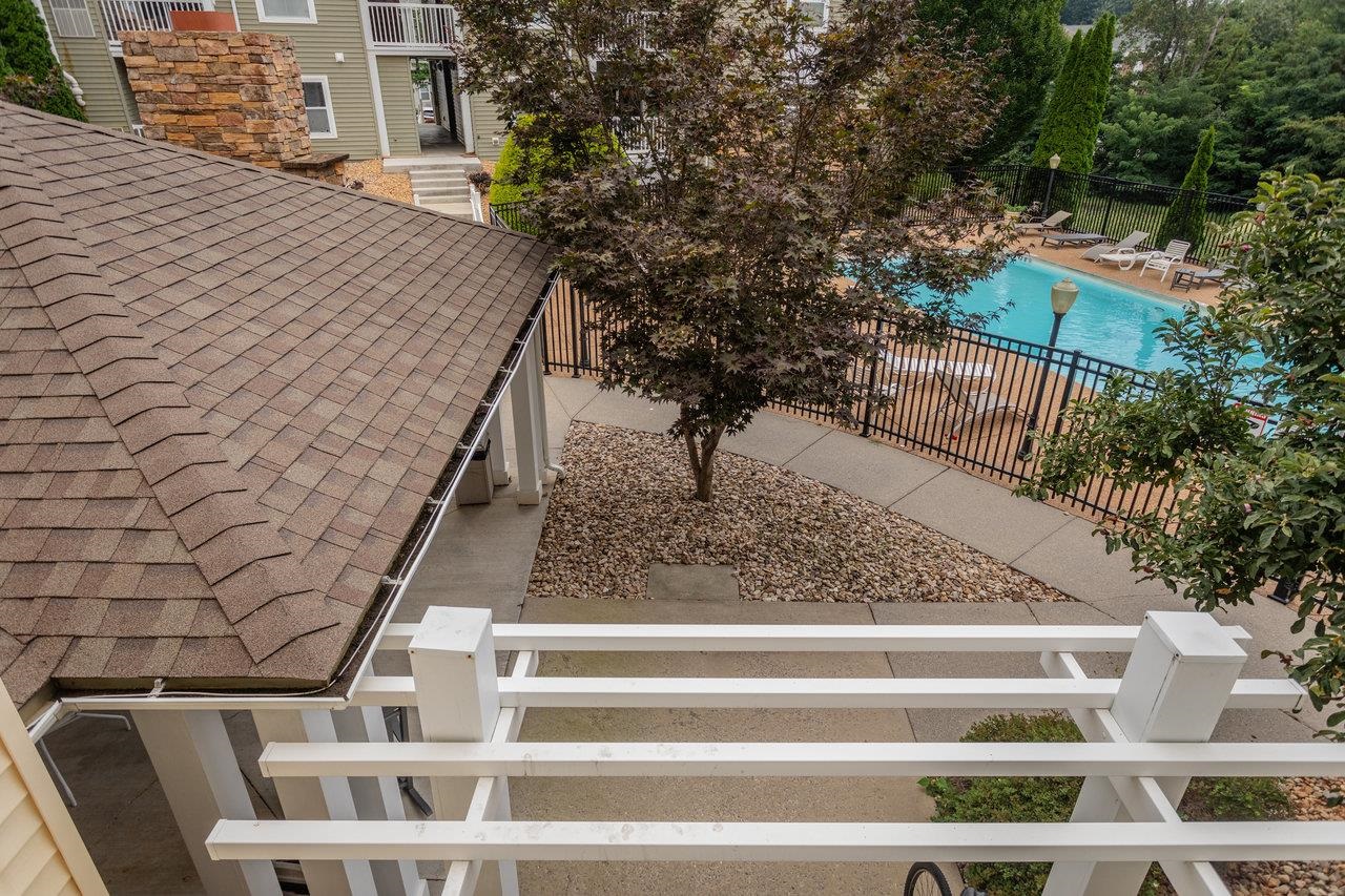 510 DAVIS MILLS DR Unit: 202