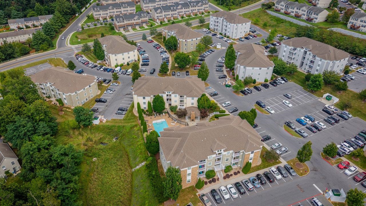 510 DAVIS MILLS DR Unit: 202