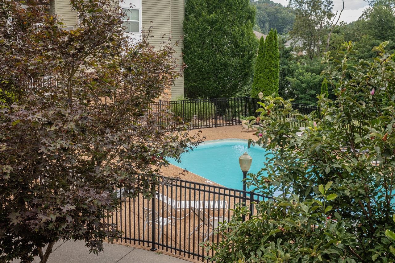 510 DAVIS MILLS DR Unit: 202