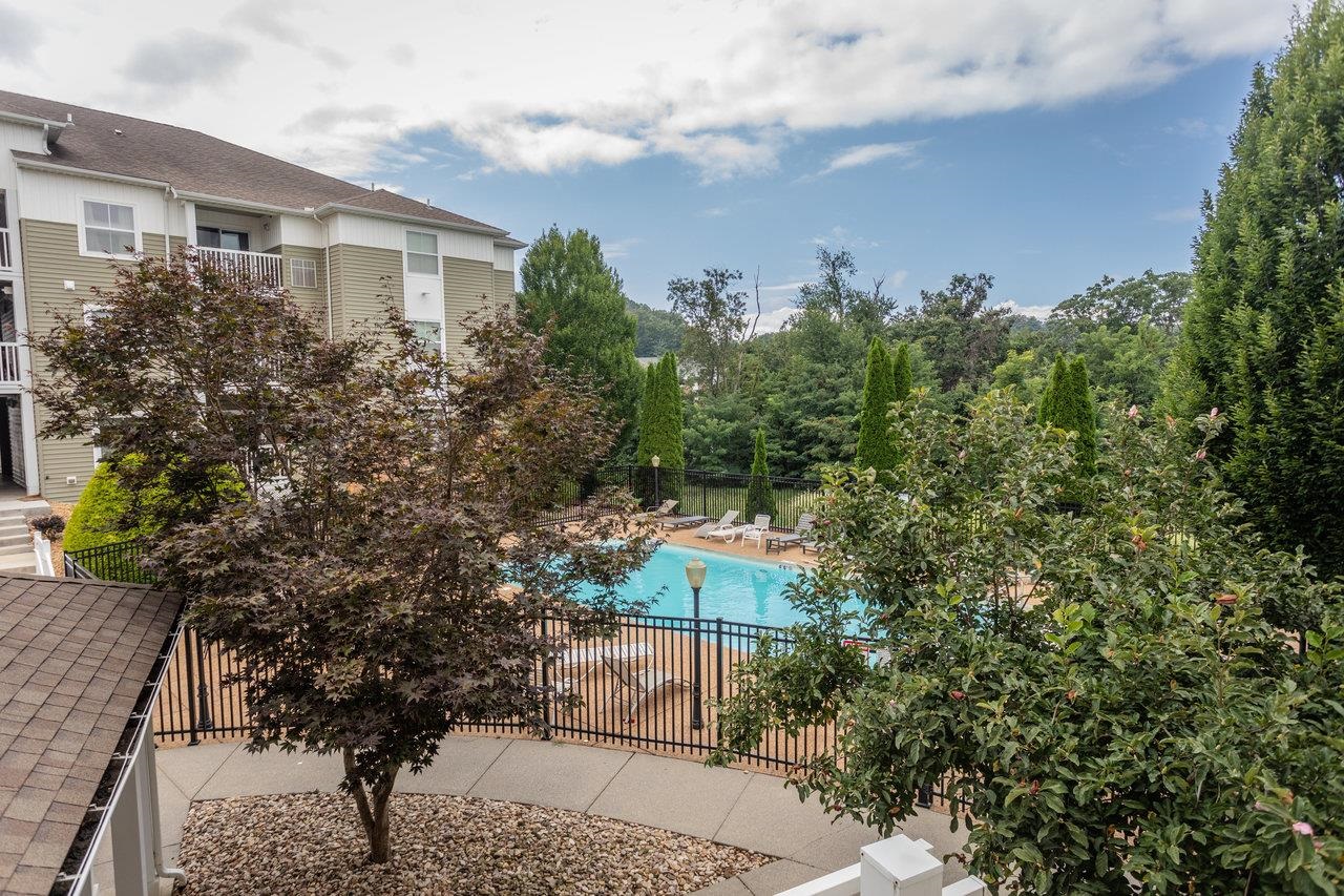 510 DAVIS MILLS DR Unit: 202