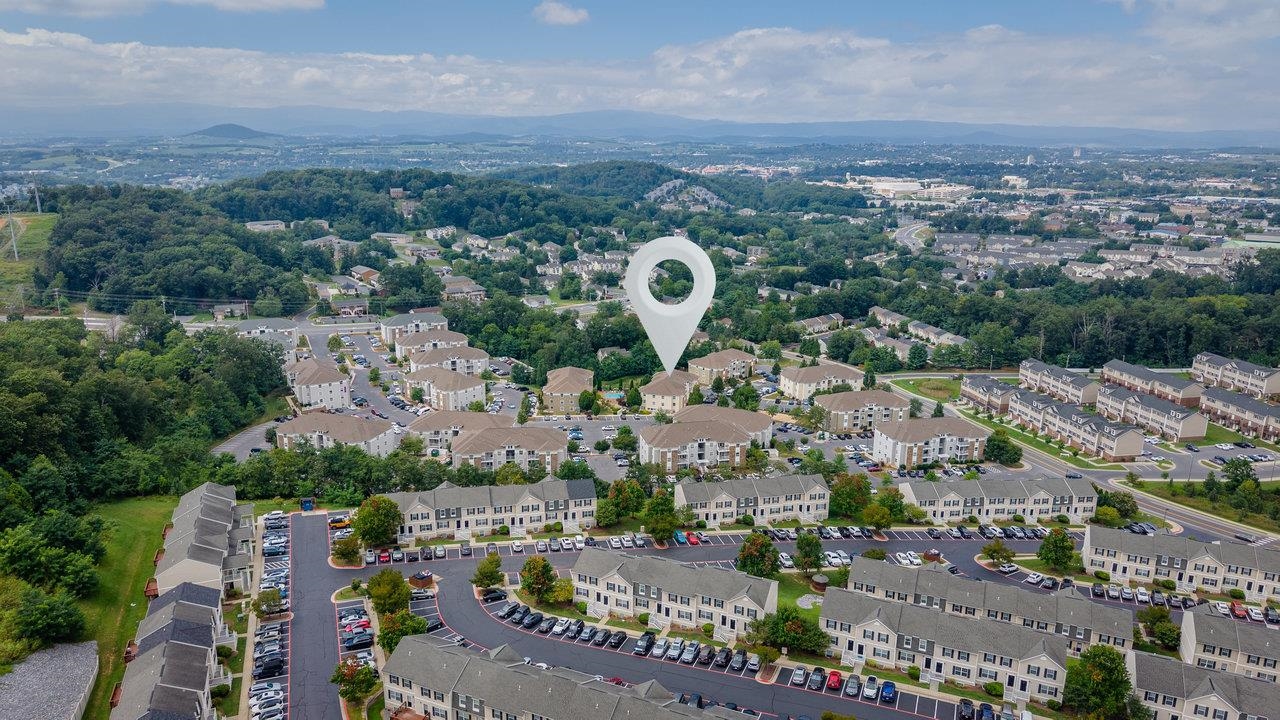 510 DAVIS MILLS DR Unit: 202