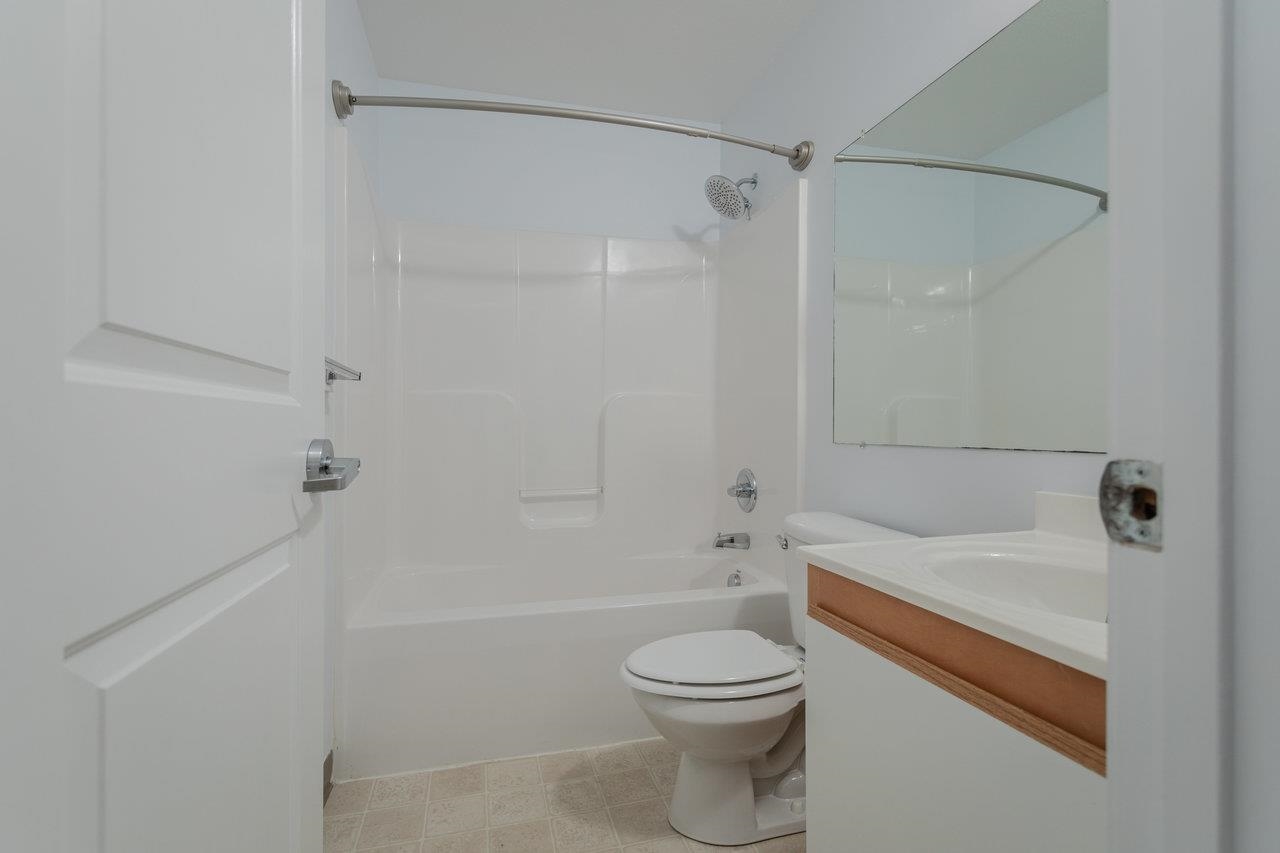 510 DAVIS MILLS DR Unit: 202