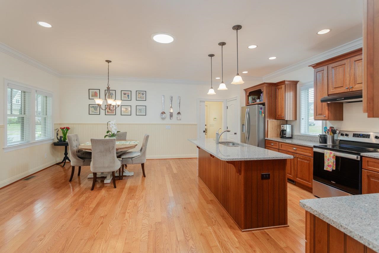 3063 CLUBHOUSE HILL RD