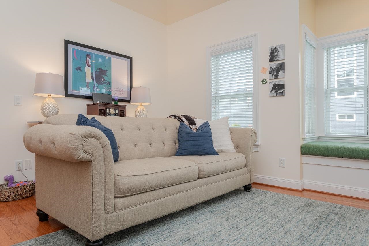 3063 CLUBHOUSE HILL RD