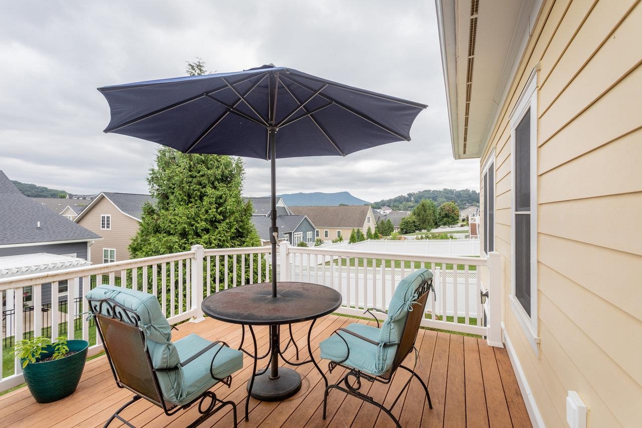 3063 CLUBHOUSE HILL RD