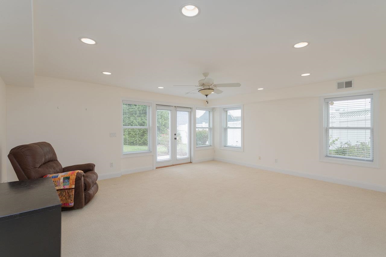 3063 CLUBHOUSE HILL RD