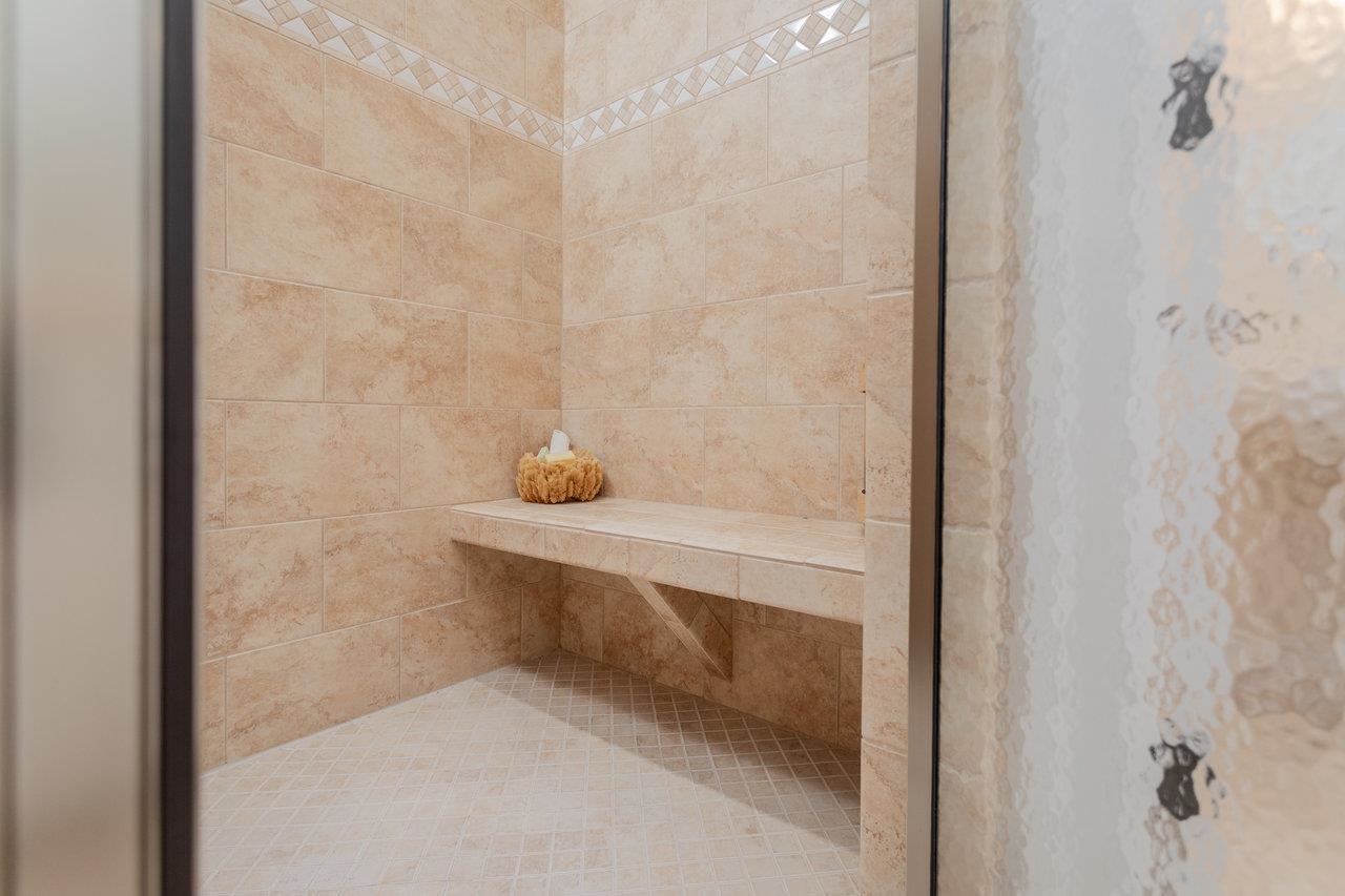 3063 CLUBHOUSE HILL RD