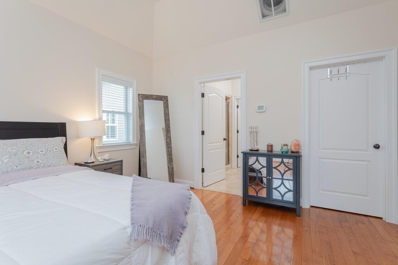 3063 CLUBHOUSE HILL RD